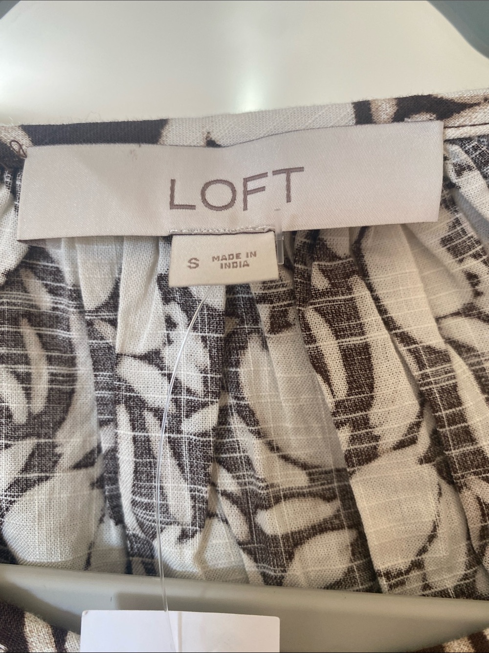 LOFT Brown & White Floral Balloon-Sleeve Blouse - Picture 3 of 9
